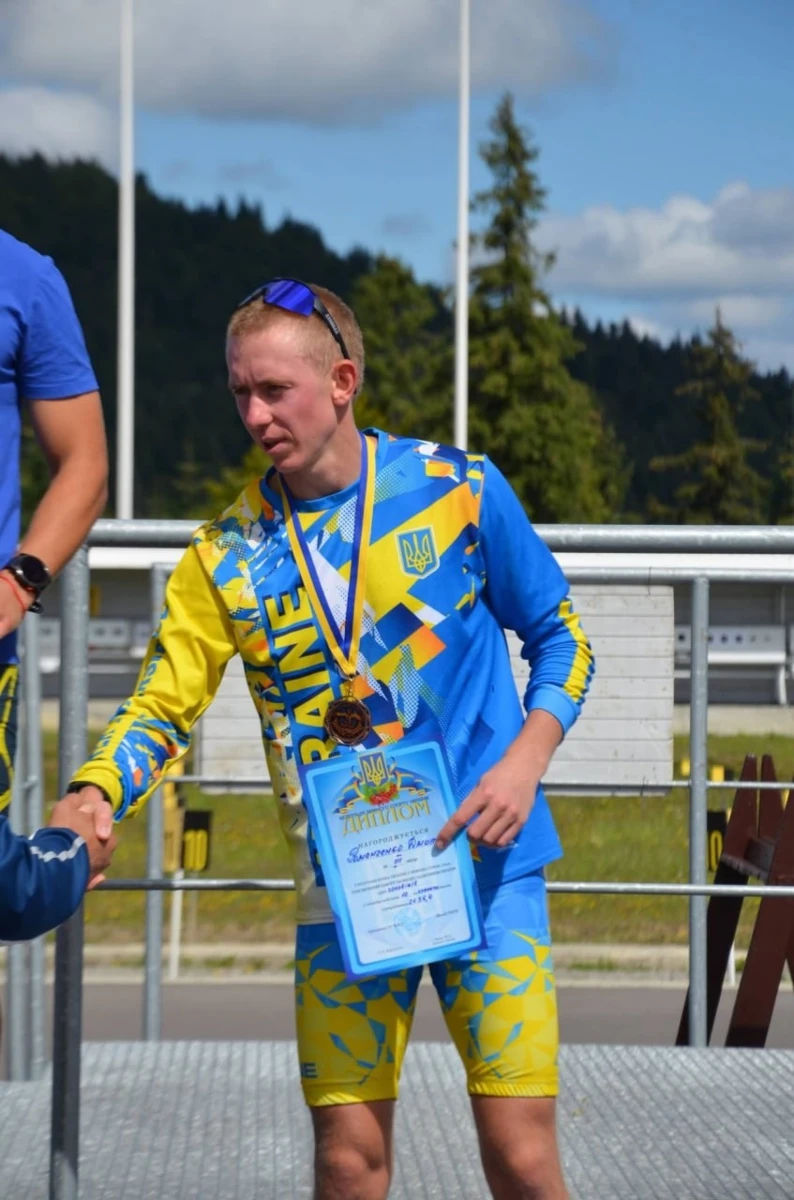 Шосткинські лижеролеристи вибороли нагороди та путівки на Чемпіонат світу