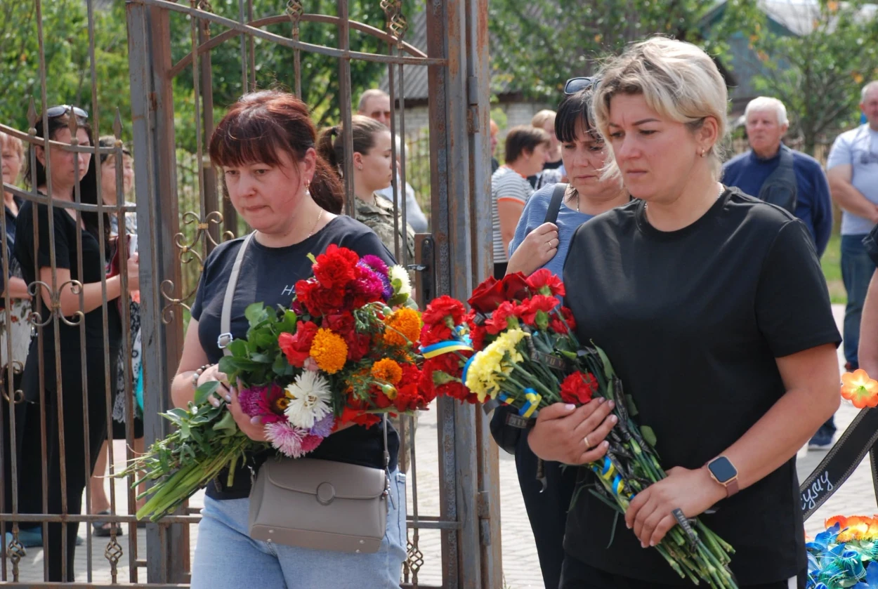 «Мріяв повести донечку до першого класу»: Вороніж попрощався із загиблим прикордонником