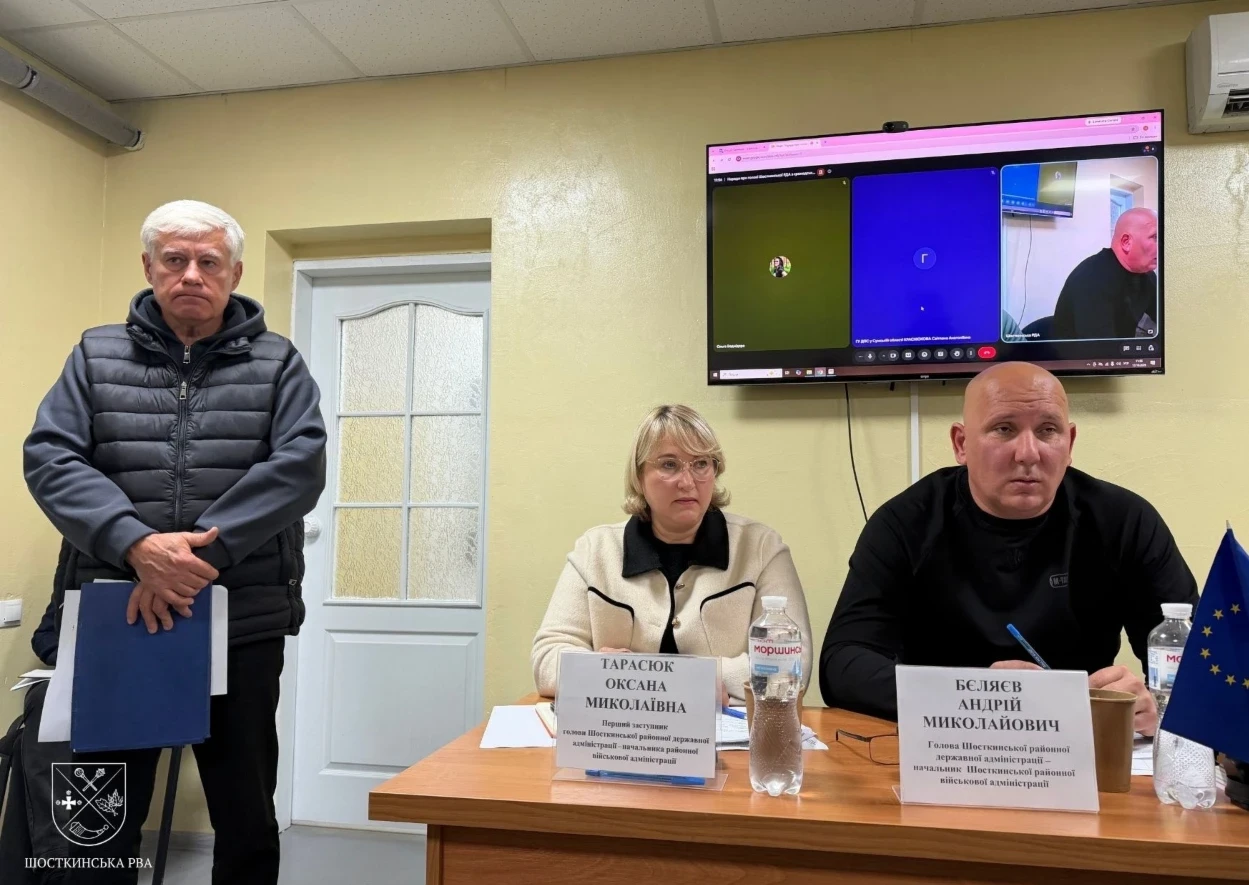 Безпека, спротив та підтримка ветеранів: Андрій Бєляєв зустрівся з громадськістю Шосткинщини
