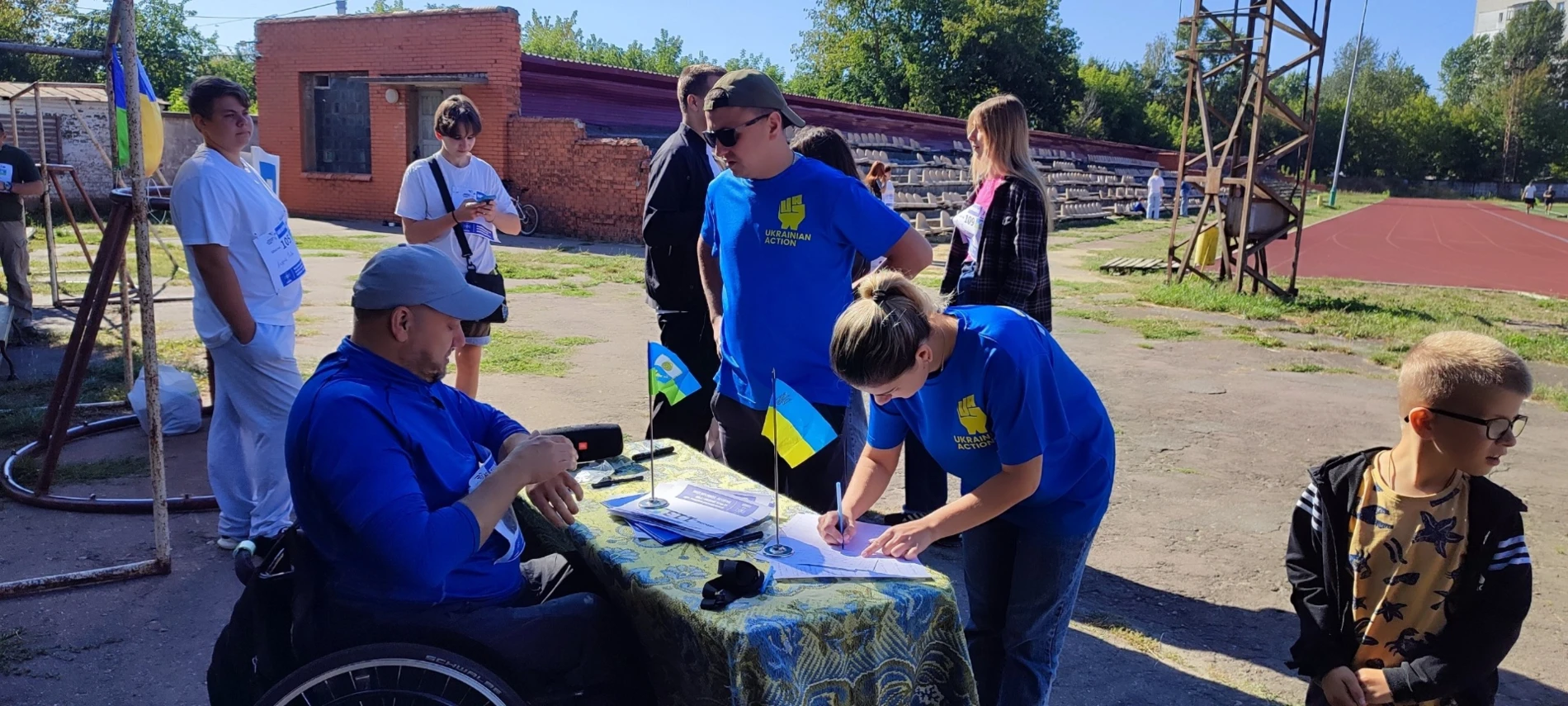 Як у Шостці пройшла патріотична акція «Шаную воїнів, біжу за Героїв України»