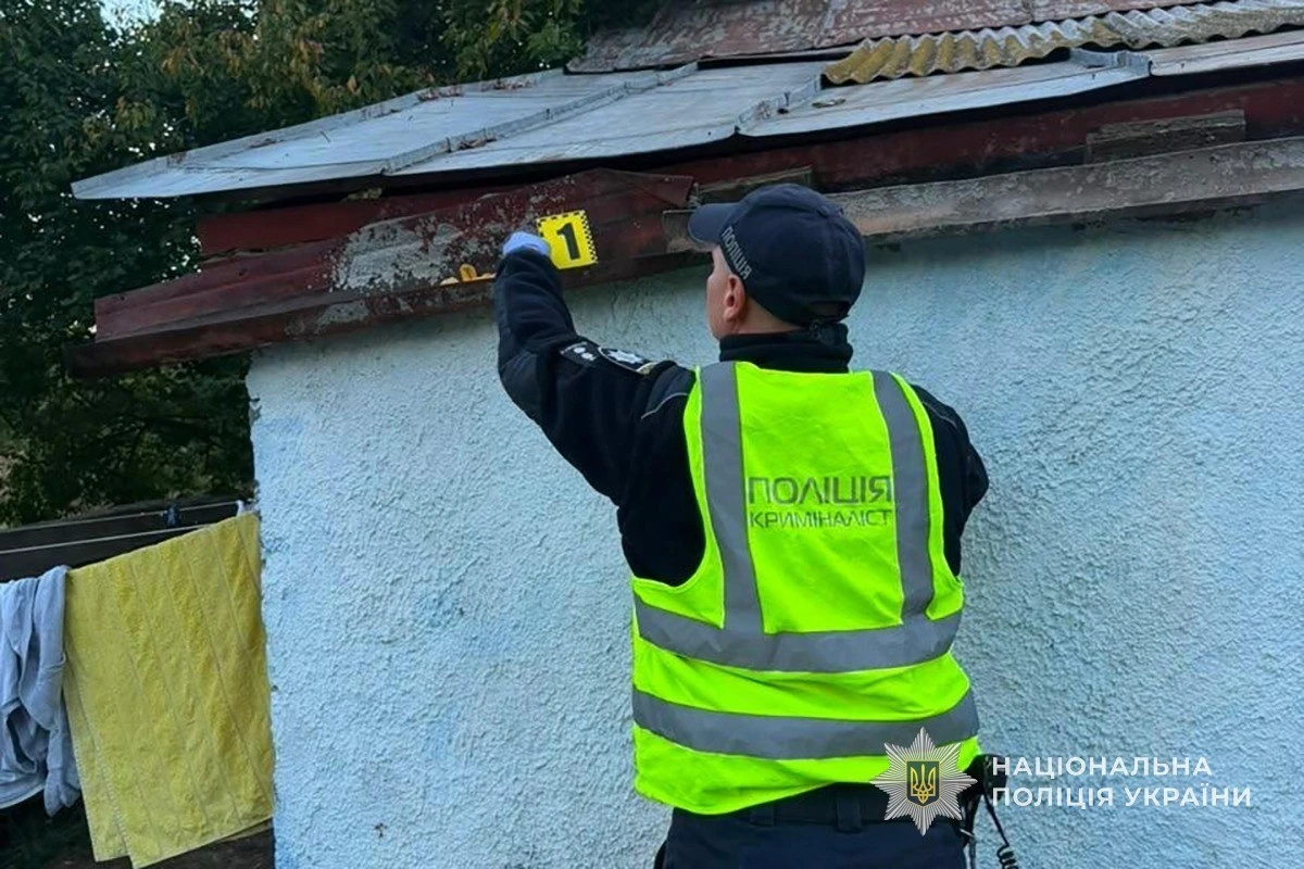 Криваве застілля на Шосткинщині: чоловік зарізав знайомого під час конфлікту й намагався втекти