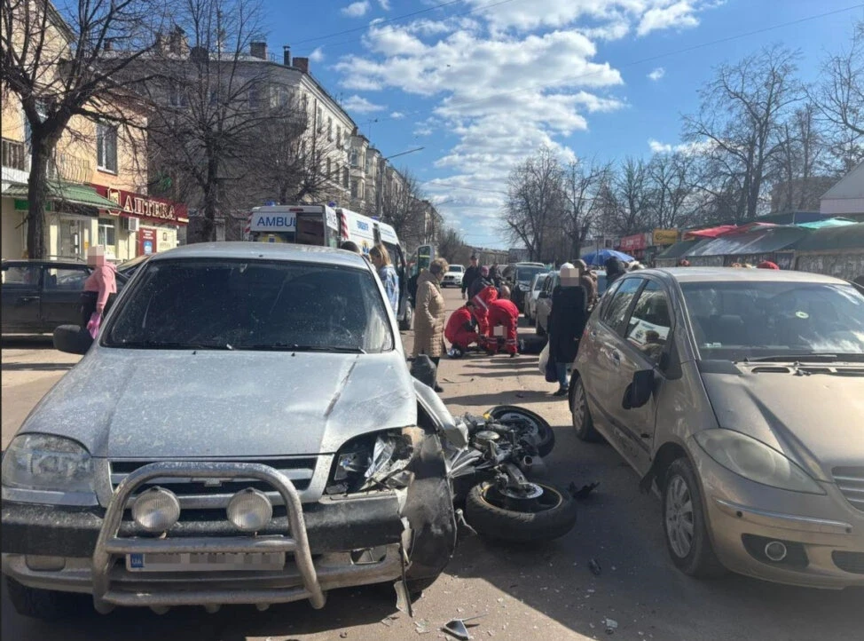 Зріст кількості ДТП у Шосткинській громаді: як осіння погода впливає на безпеку руху