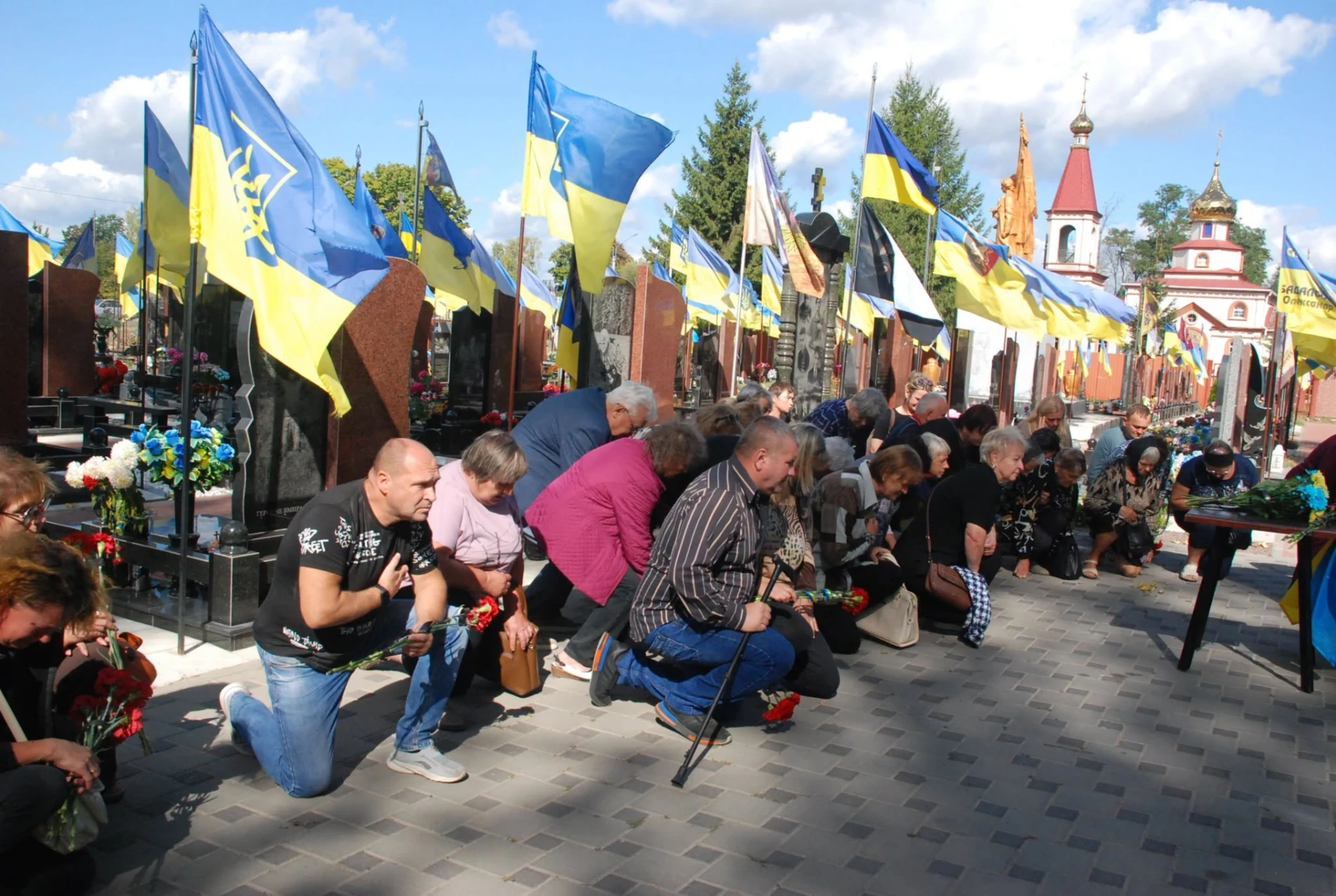 На Донеччині загинув воїн із Шостки Олександр Балицький: громада попрощалася з Героєм
