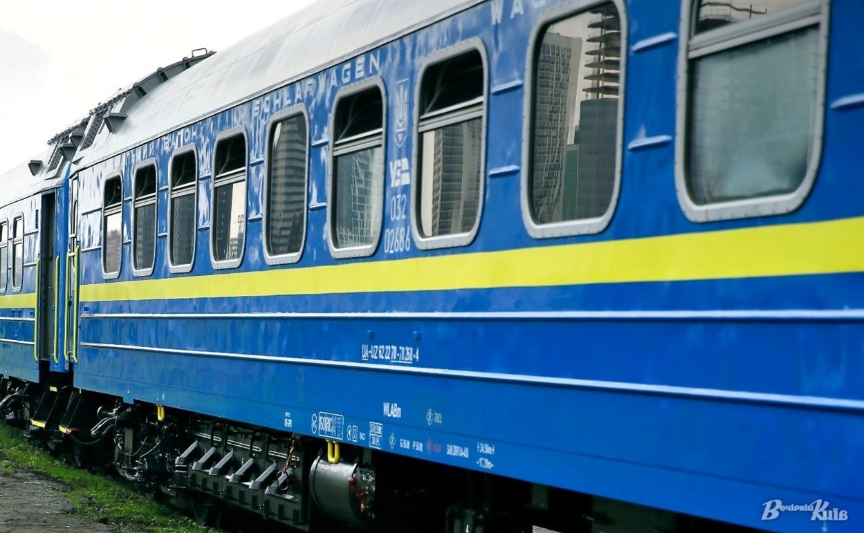 Залізничне сполучення з Шосткою відновлено: графік руху поїздів з 30 березня