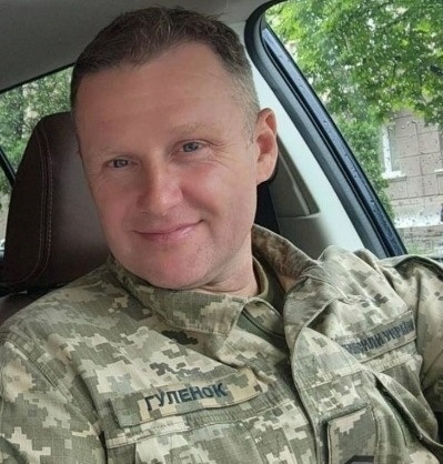 Шостка попрощалася з Героєм: головний сержант Андрій Гуленок повернувся додому "на щиті"