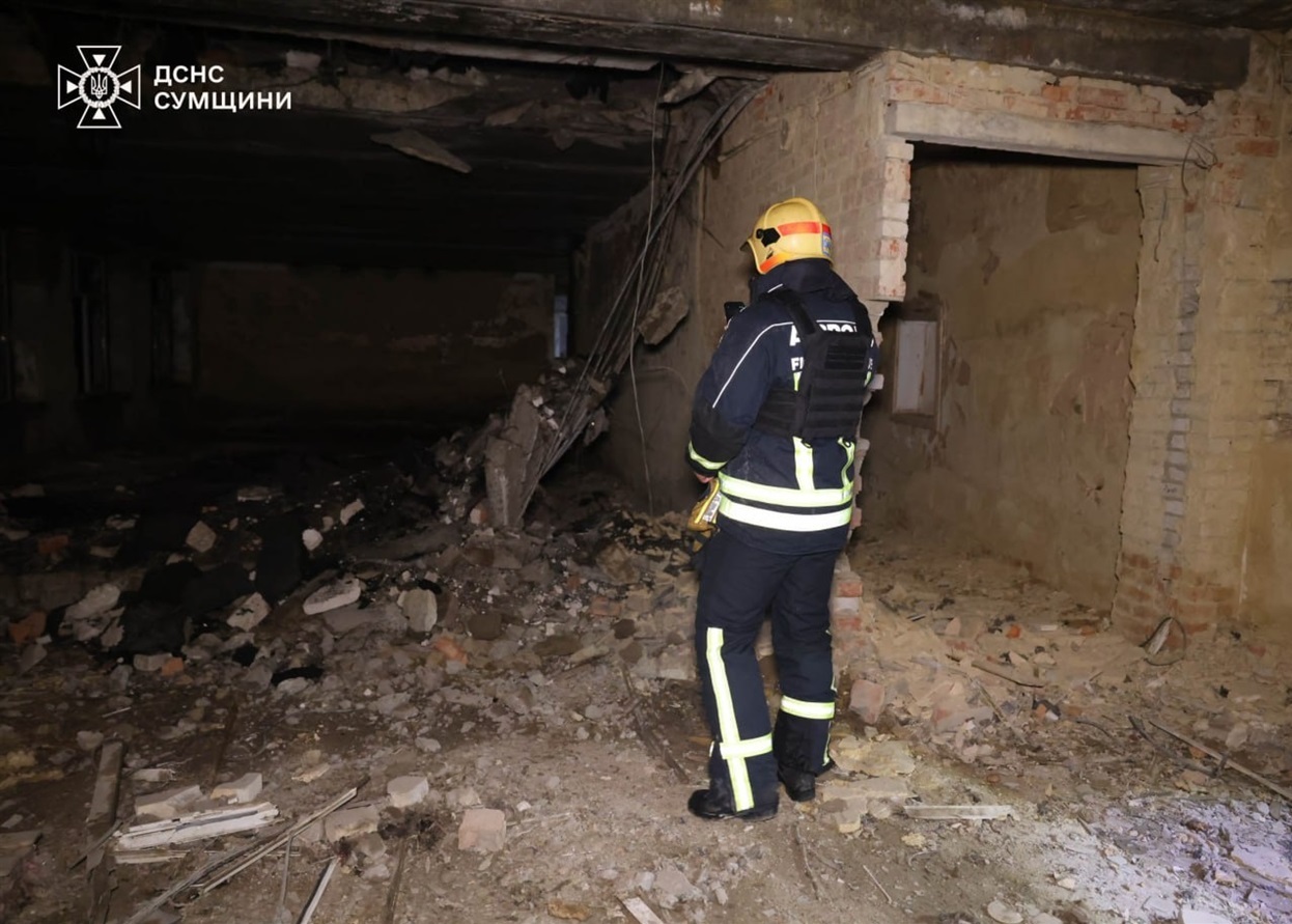 Місцева влада організувала автобусні перевезення до залізничної станції «Терещенська»