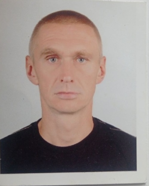 Так Сергій виглядав у мирному житті