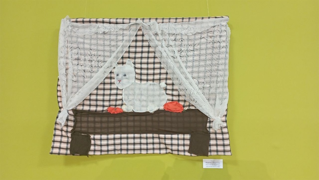 Юні шосткинські художники відкрили виставку, вперше представивши незвичайну техніку арт-квілту