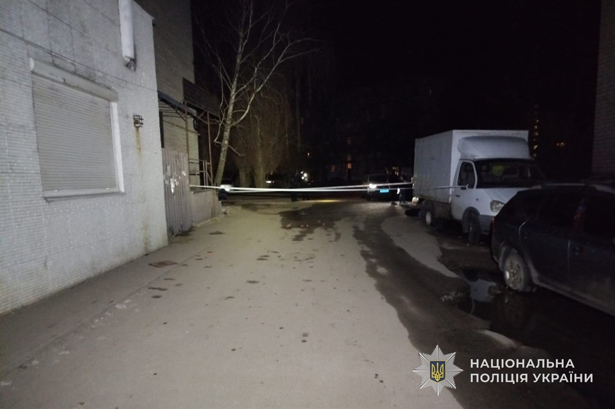 Наздогнав і вдарив ножем: поліція Шостки розкрила зухвале вбивство за гарячими слідами