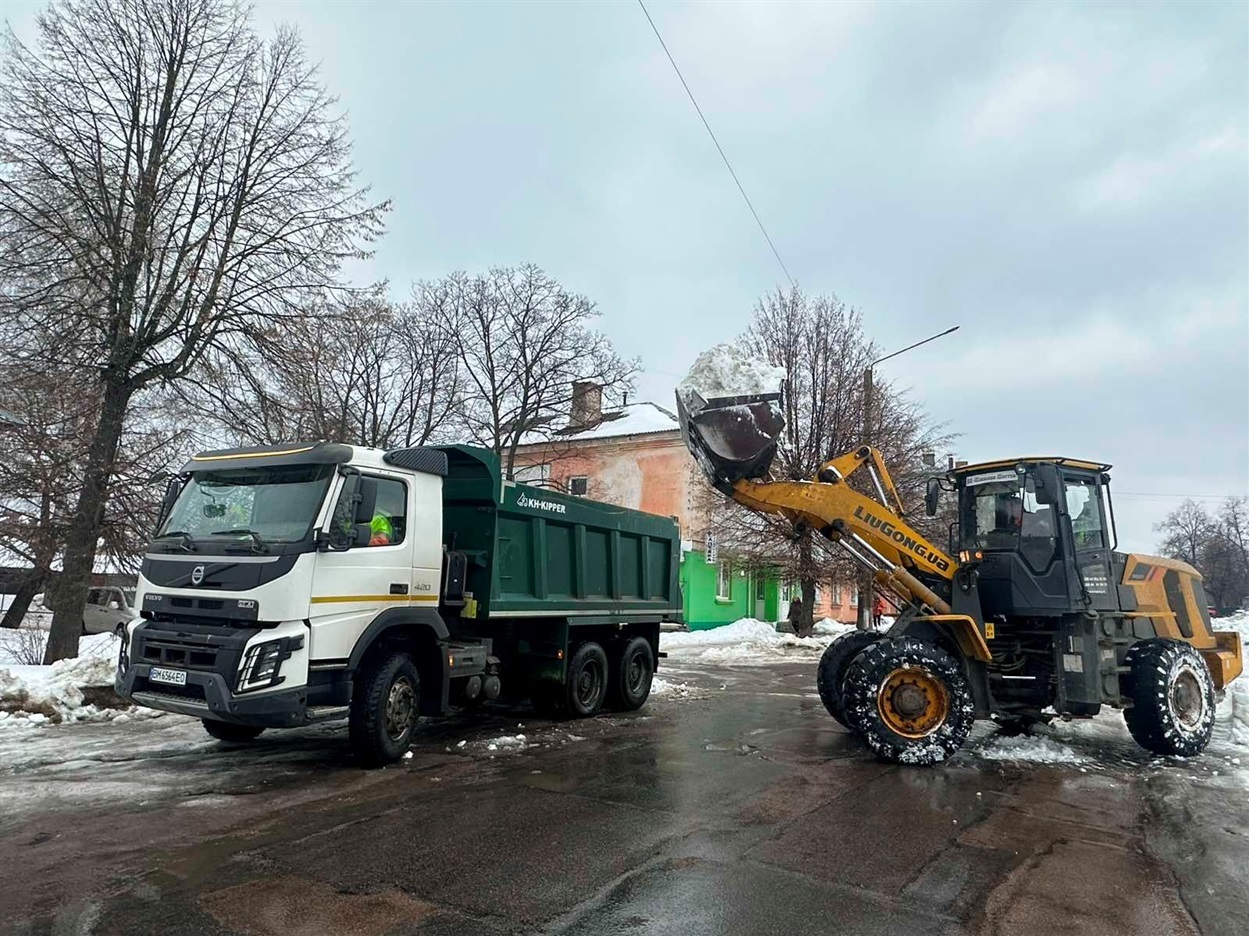 Посівна під обстрілами та дефіцит бухгалтерів: як живе Шосткинська громада в умовах війни