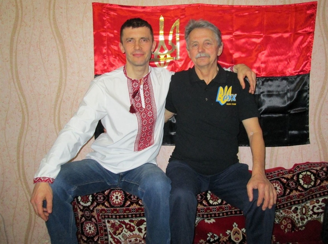 З ліва на право Віктор Громило та Михайло Скорик