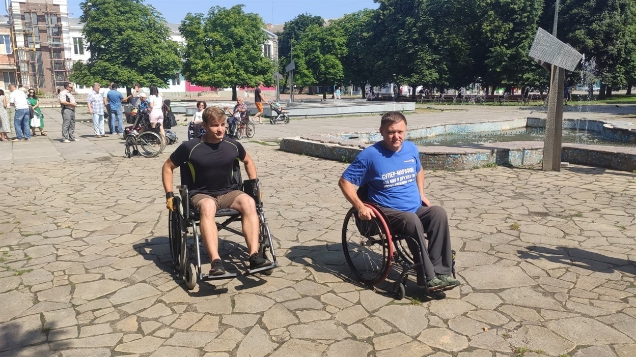 Від порогу квартири до центру міста: члени Ради безбар’єрності про реальний стан інклюзії в Шостці