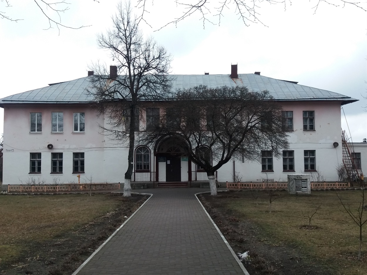Спеціальна школа №10 розташована на одному подвір'ї з інклюзивно-ресурсним центром