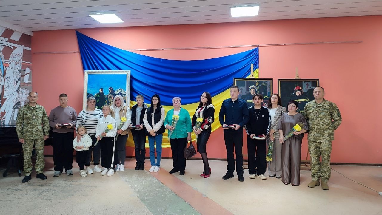 Назавжди в строю: Шостка вшанувала пам’ять прикордонників, які загинули, захищаючи кордони України