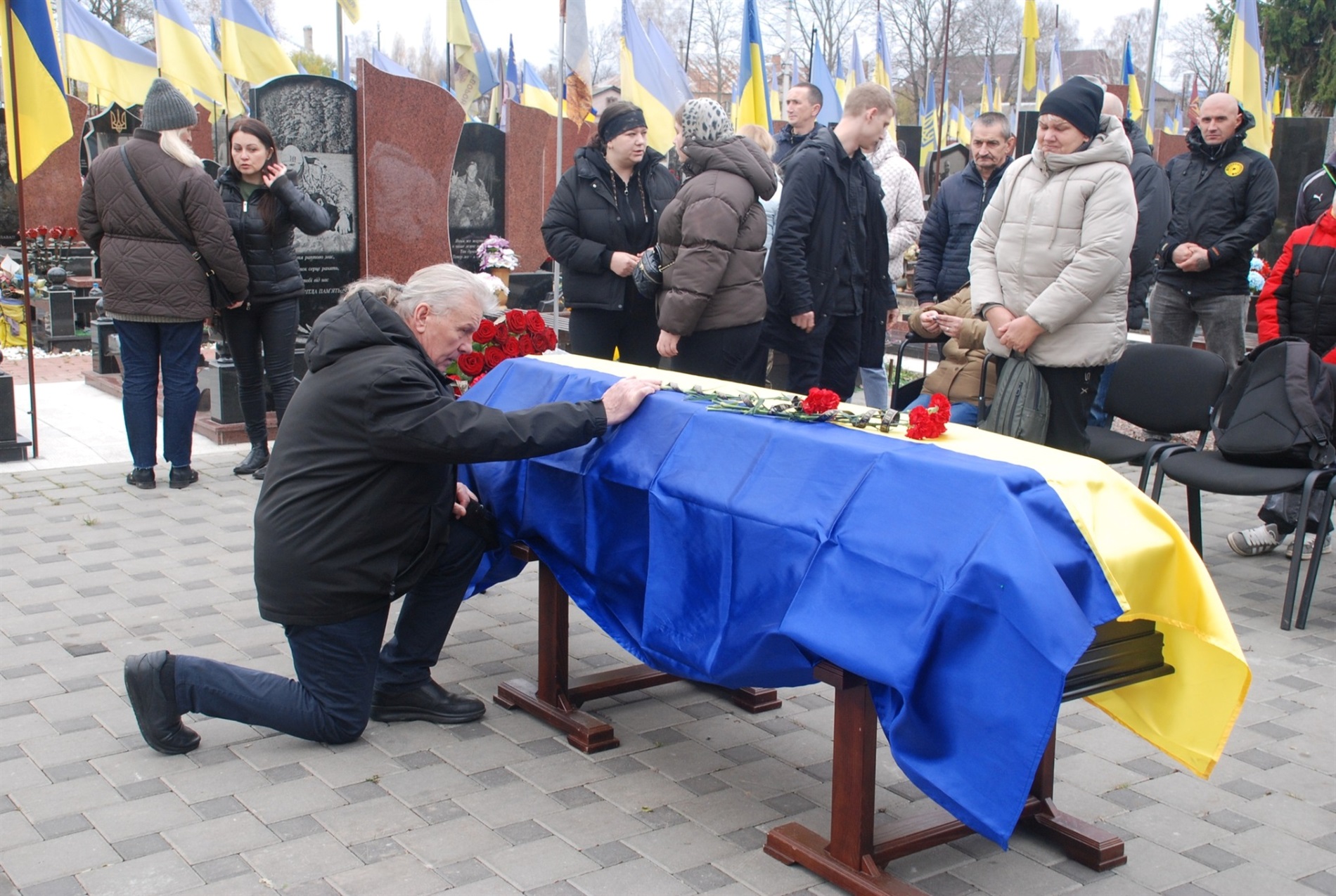 Назавжди 37... У Шостці попрощались з кулеметником легендарного штурмового підрозділу «Артан Х»