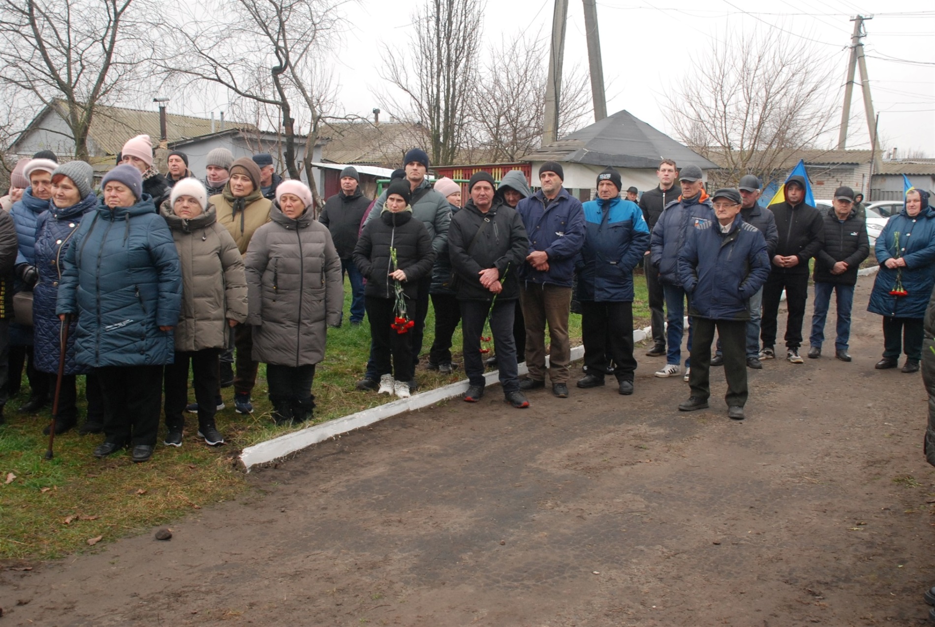 Герой, який довго вважався зниклим безвісти, повернувся додому на щиті