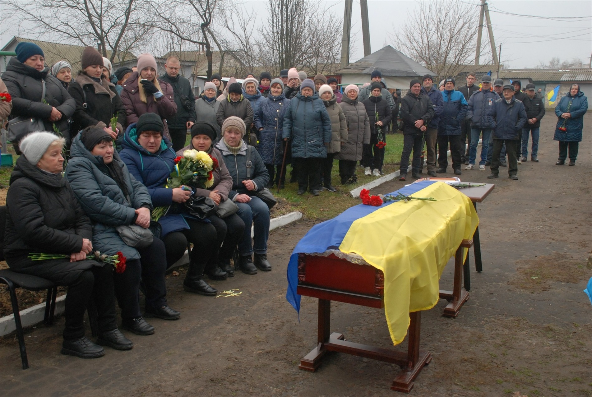 Герой, який довго вважався зниклим безвісти, повернувся додому на щиті
