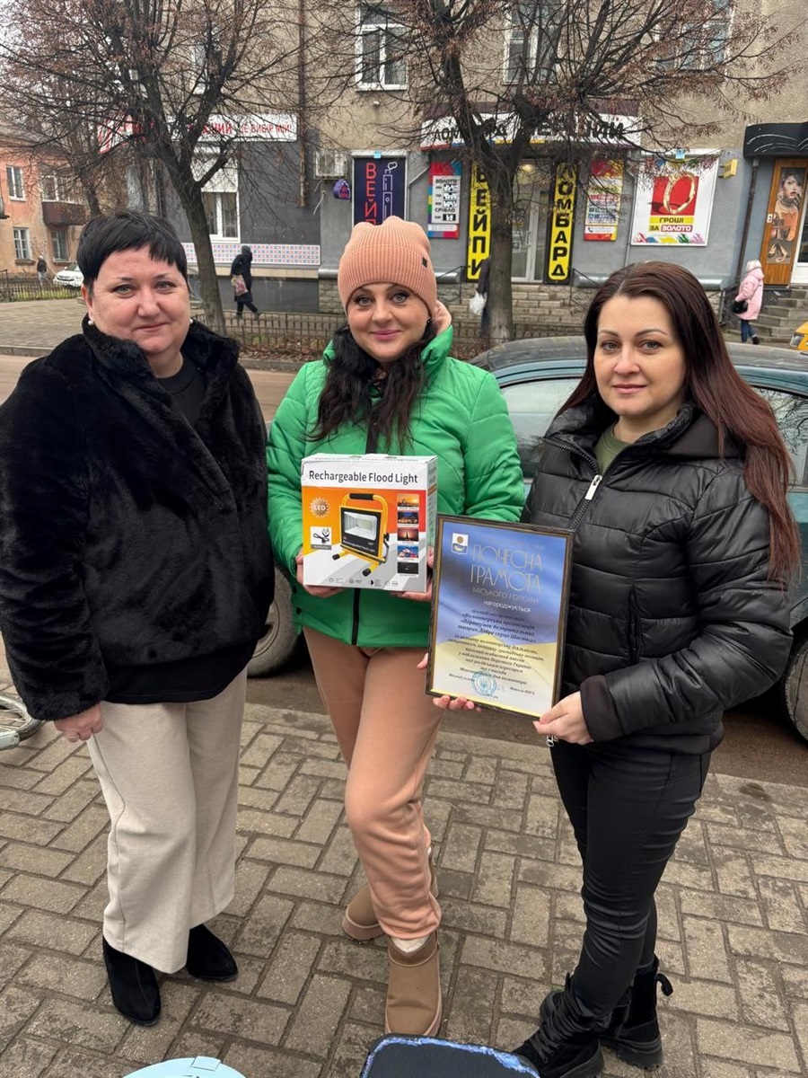 «Друга лінія фронту»: Шостка дякує волонтерам, які не опускають руки, як би важко не було