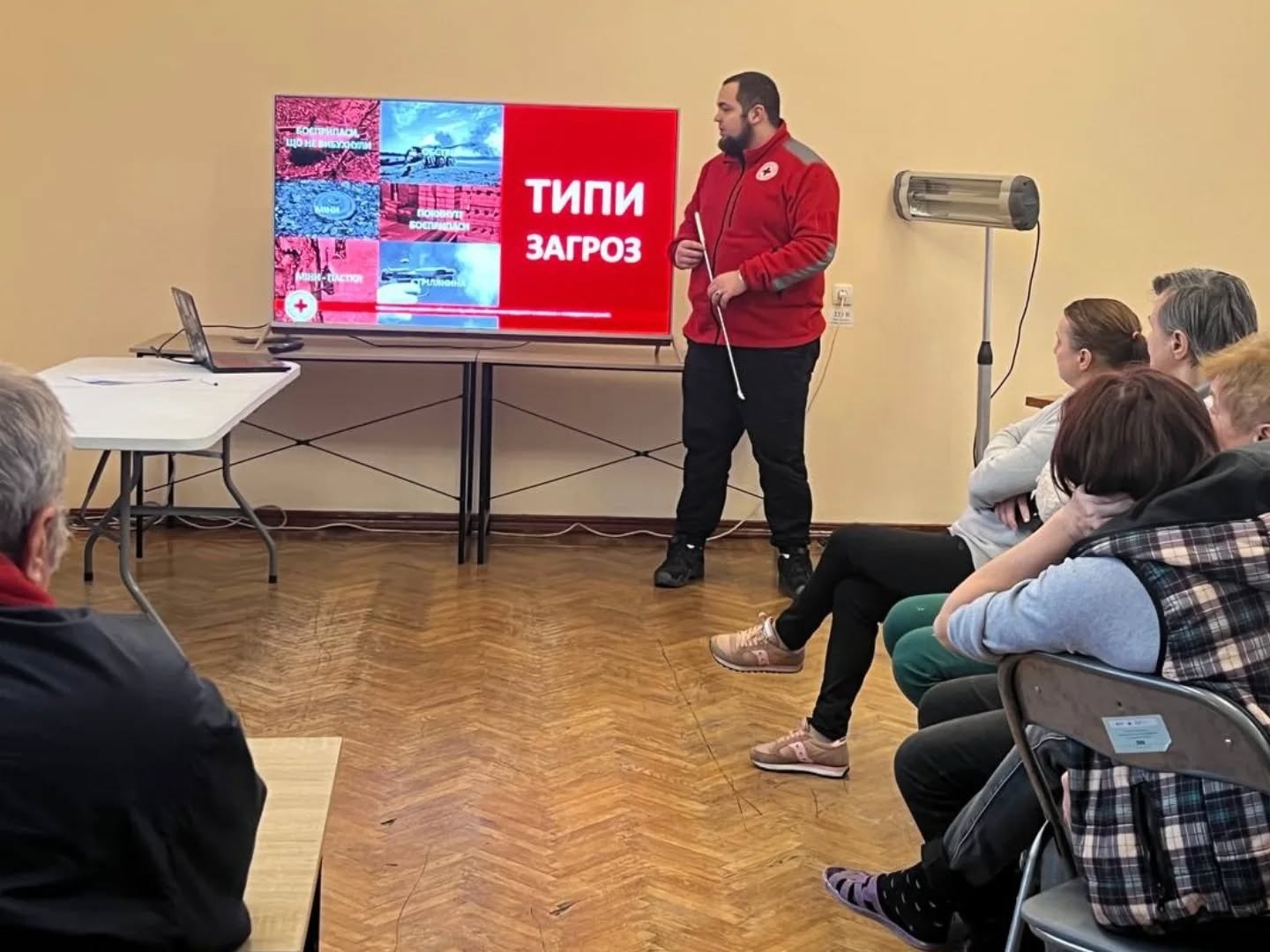 «Друга лінія фронту»: Шостка дякує волонтерам, які не опускають руки, як би важко не було