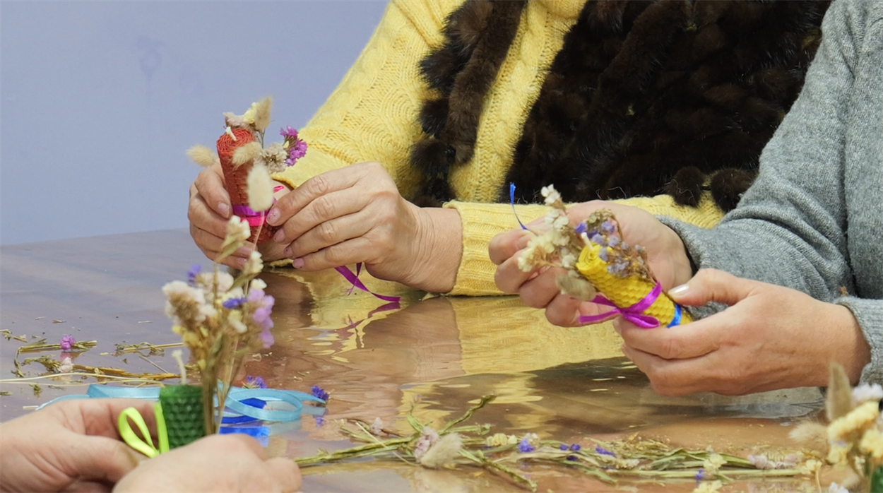 Арт-терапія проти стресу: як простір "Вільна" допомагає жінкам знайти опору через творчість