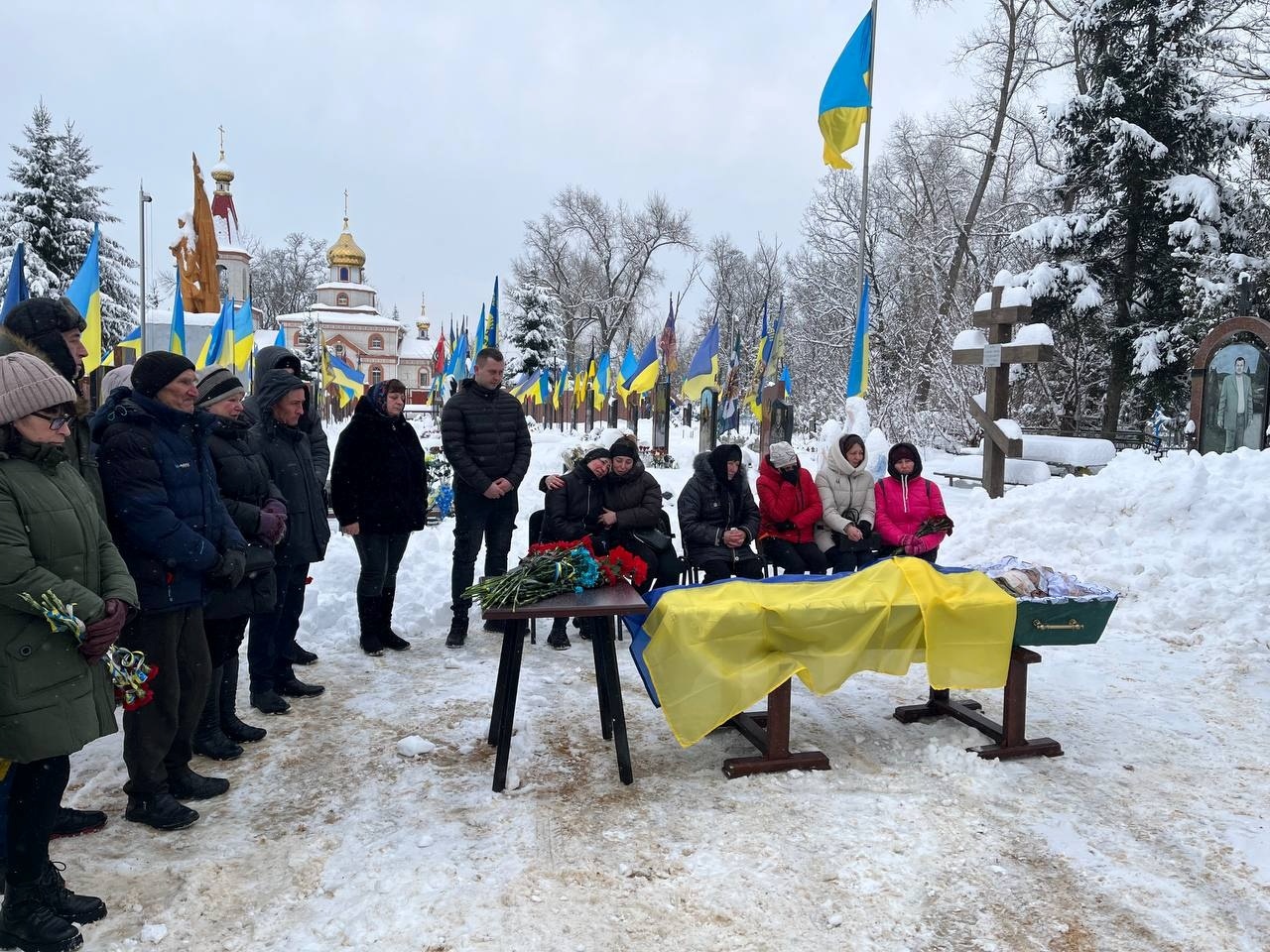 День народження, що став днем пам’яті. В останню путь на Алеї Слави у Шостці провели штаб-сержанта