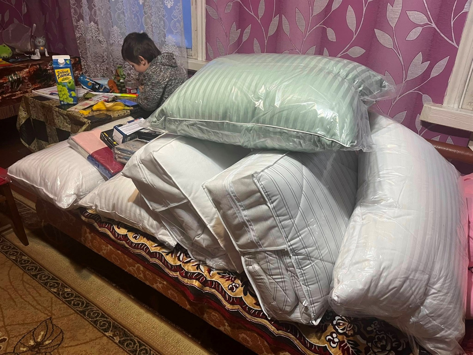 Волонтерка ADRA Ukraine Влада Воробйова продовжує адресну підтримку постраждалих від ворожих атак