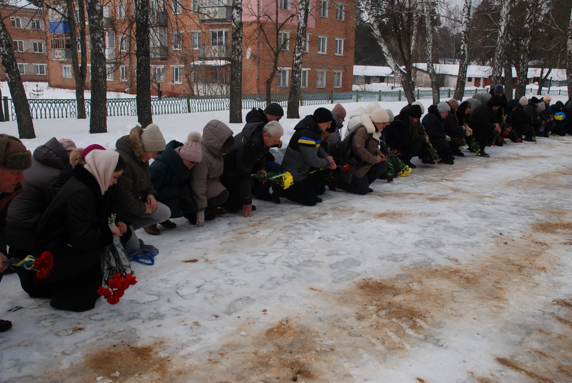 Шостка вклонилася «Ланцелоту»: громада провела в останню путь відважного командира Дмитрія Фастовця