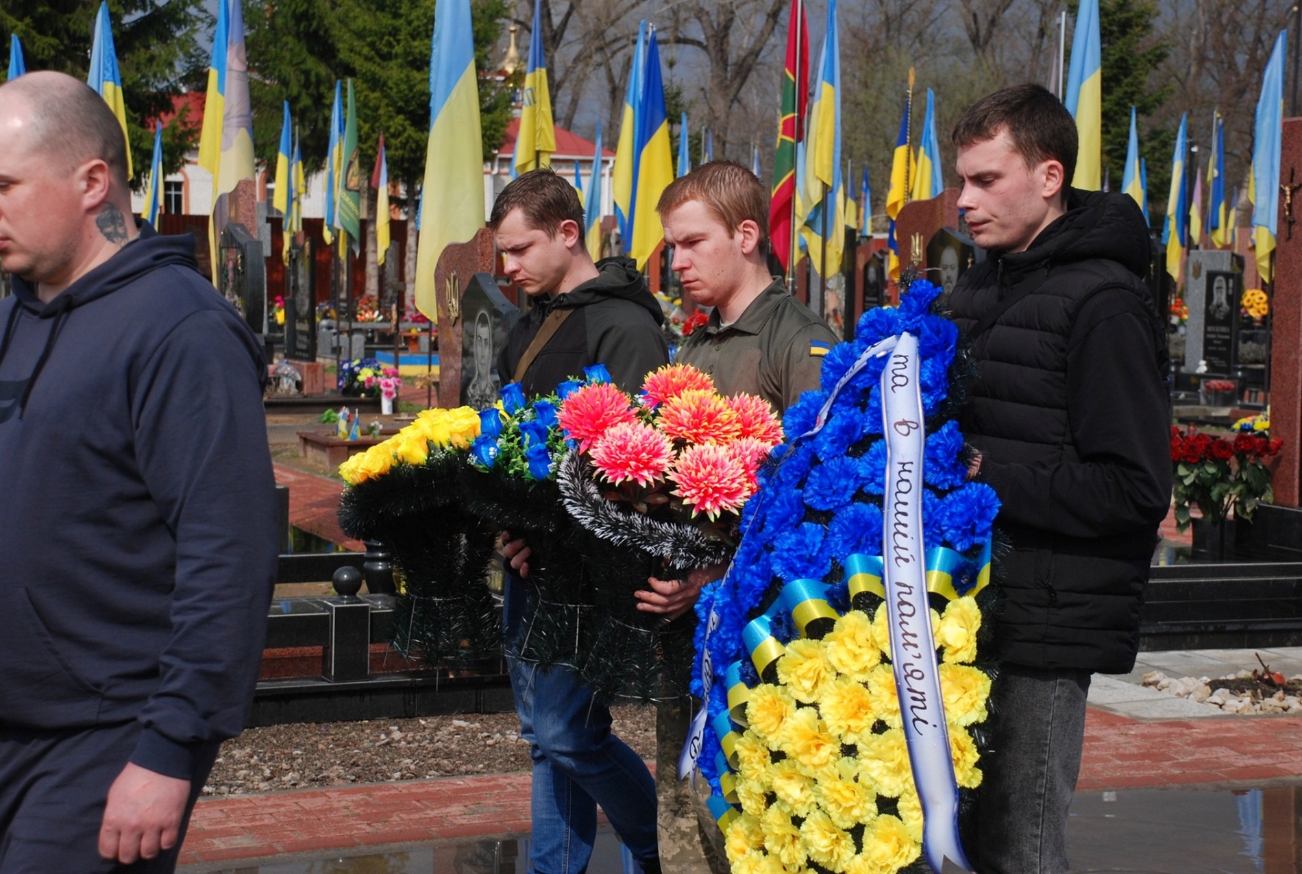 Трагедія однієї родини: син зустрівся на небі з мамою-захисницею