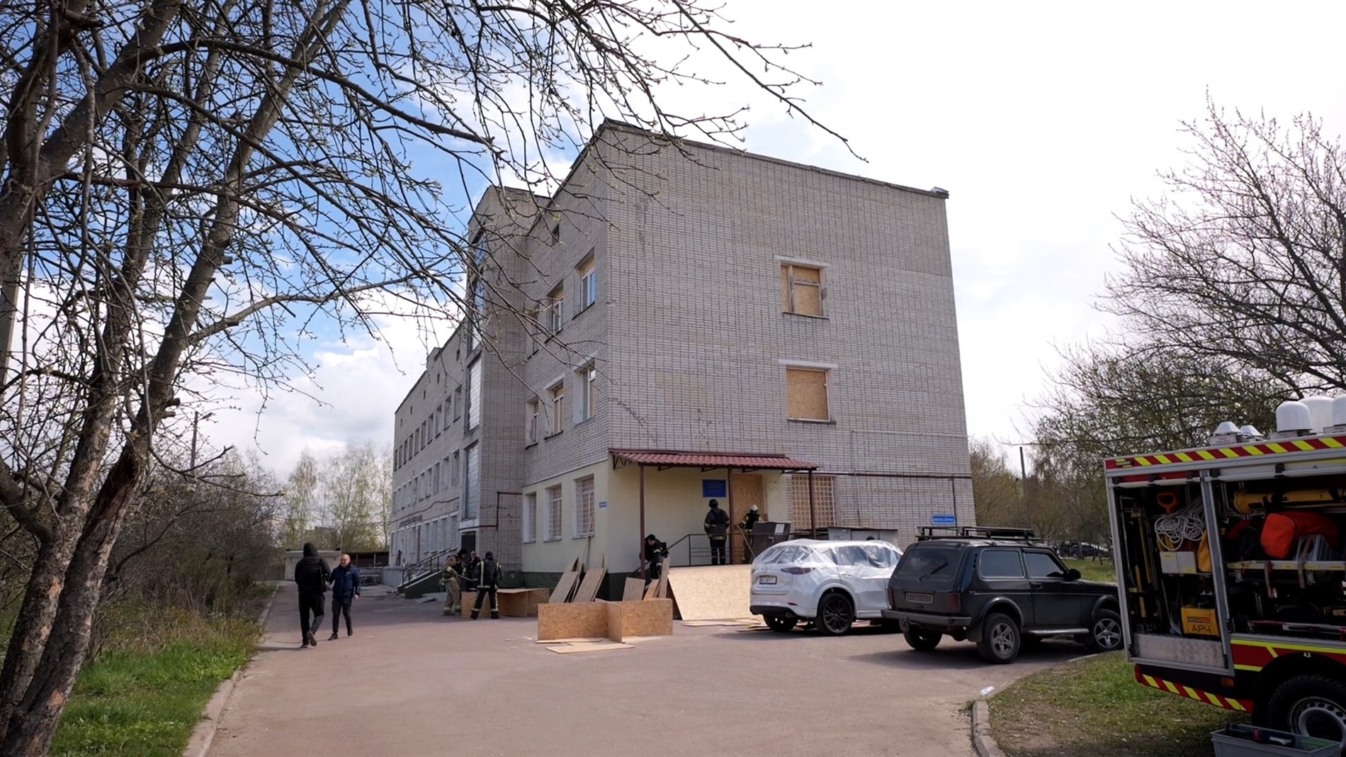 Нічний терор Шостки: масована атака ракетами та дронами забрала життя жінки та пошкодила лікарню