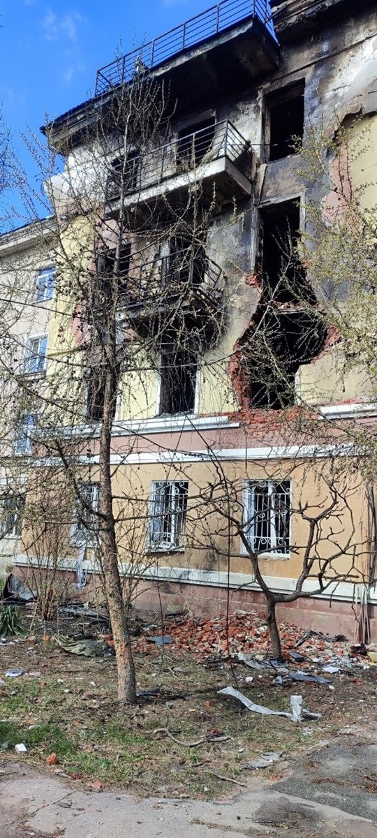 Нічний терор Шостки: масована атака ракетами та дронами забрала життя жінки та пошкодила лікарню