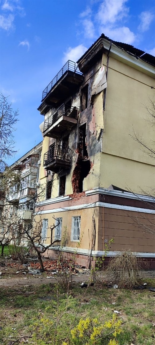 Нічний терор Шостки: масована атака ракетами та дронами забрала життя жінки та пошкодила лікарню