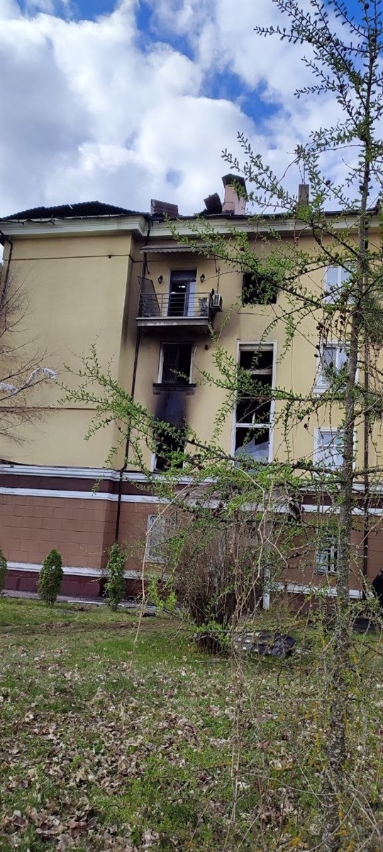 Нічний терор Шостки: масована атака ракетами та дронами забрала життя жінки та пошкодила лікарню