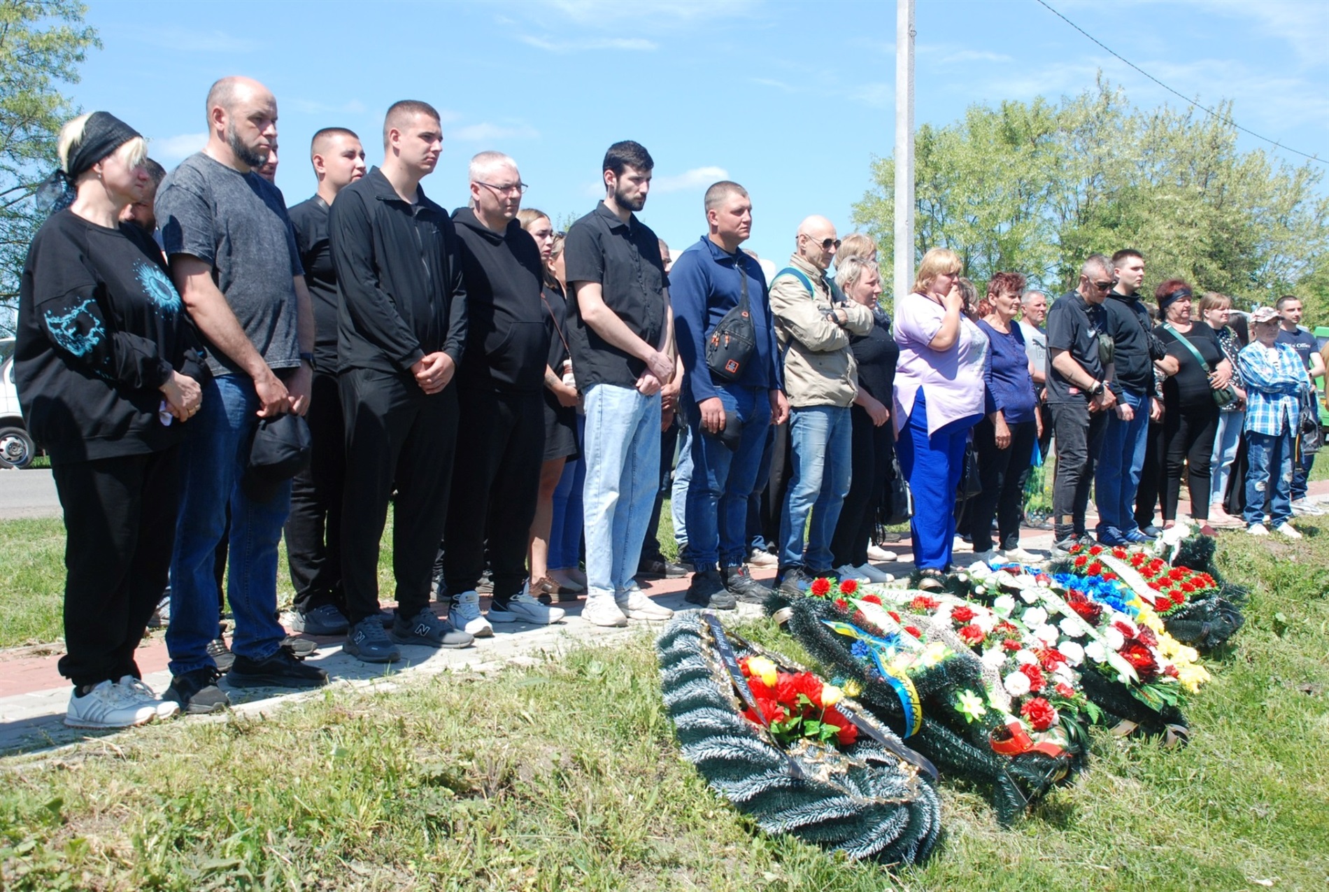 У День Героїв Шосткинщина попрощалася з двома нацгвардійцями, які разом загинули