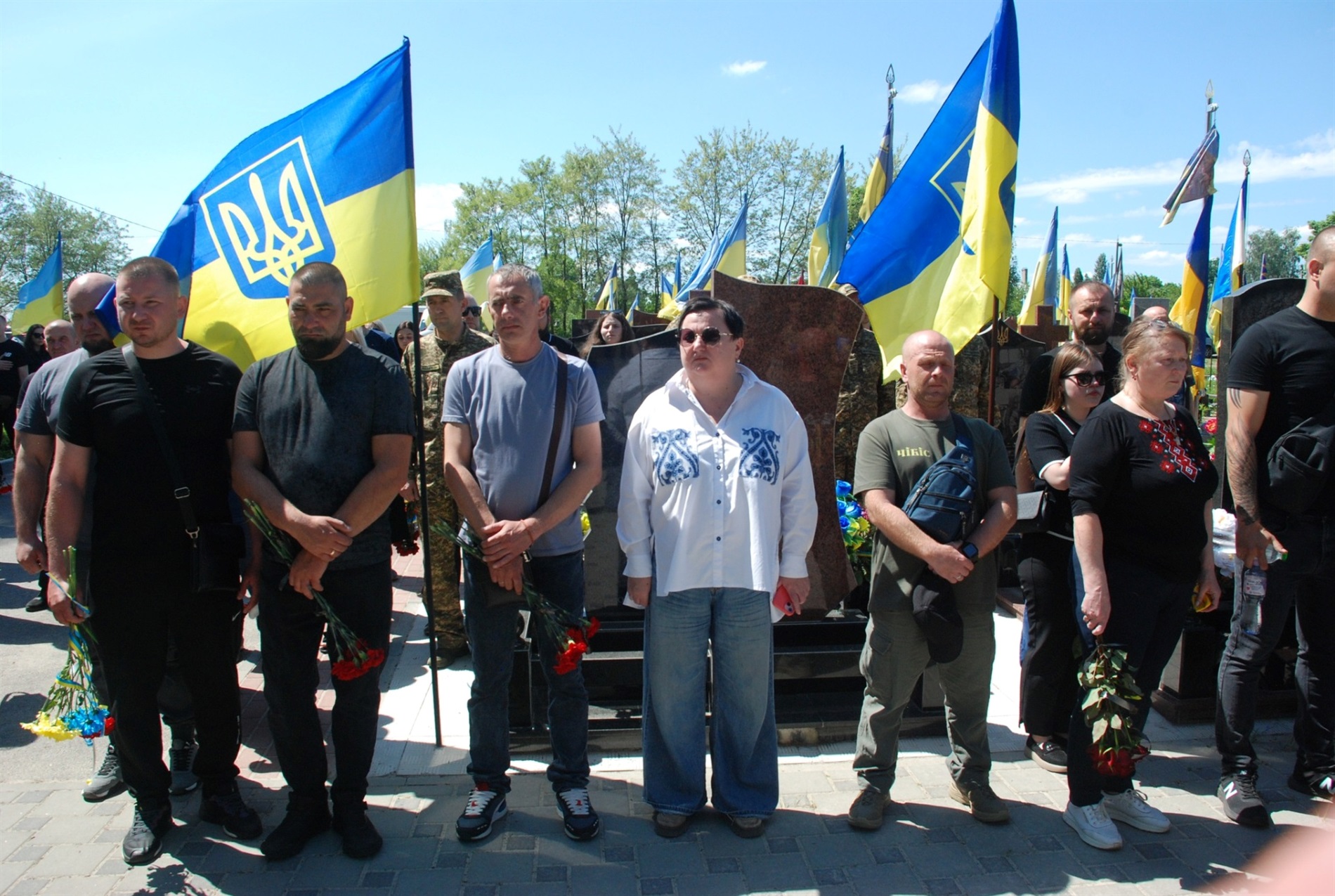 Їх поховали в один день на Алеї Слави: Шостка прощається з оборонцями рідного краю