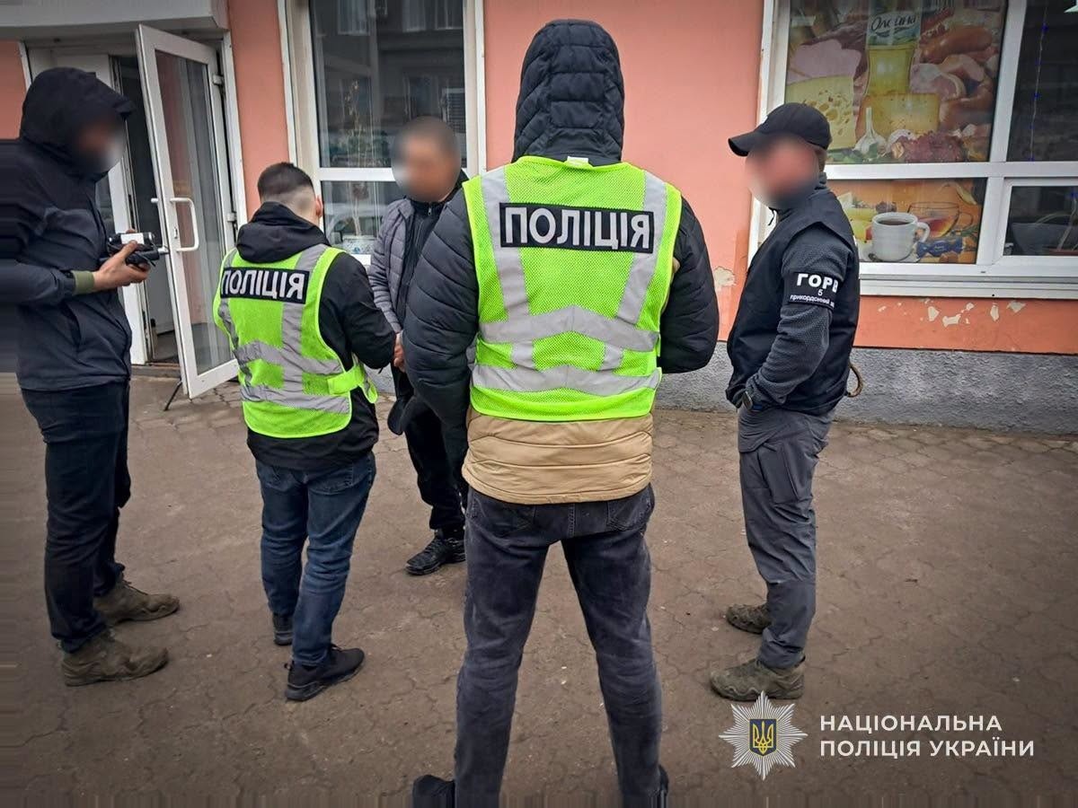 «Рятував» від ТЦК за $500: на Сумщині судитимуть ділка, який мав свого "крота" в базі «Оберіг»