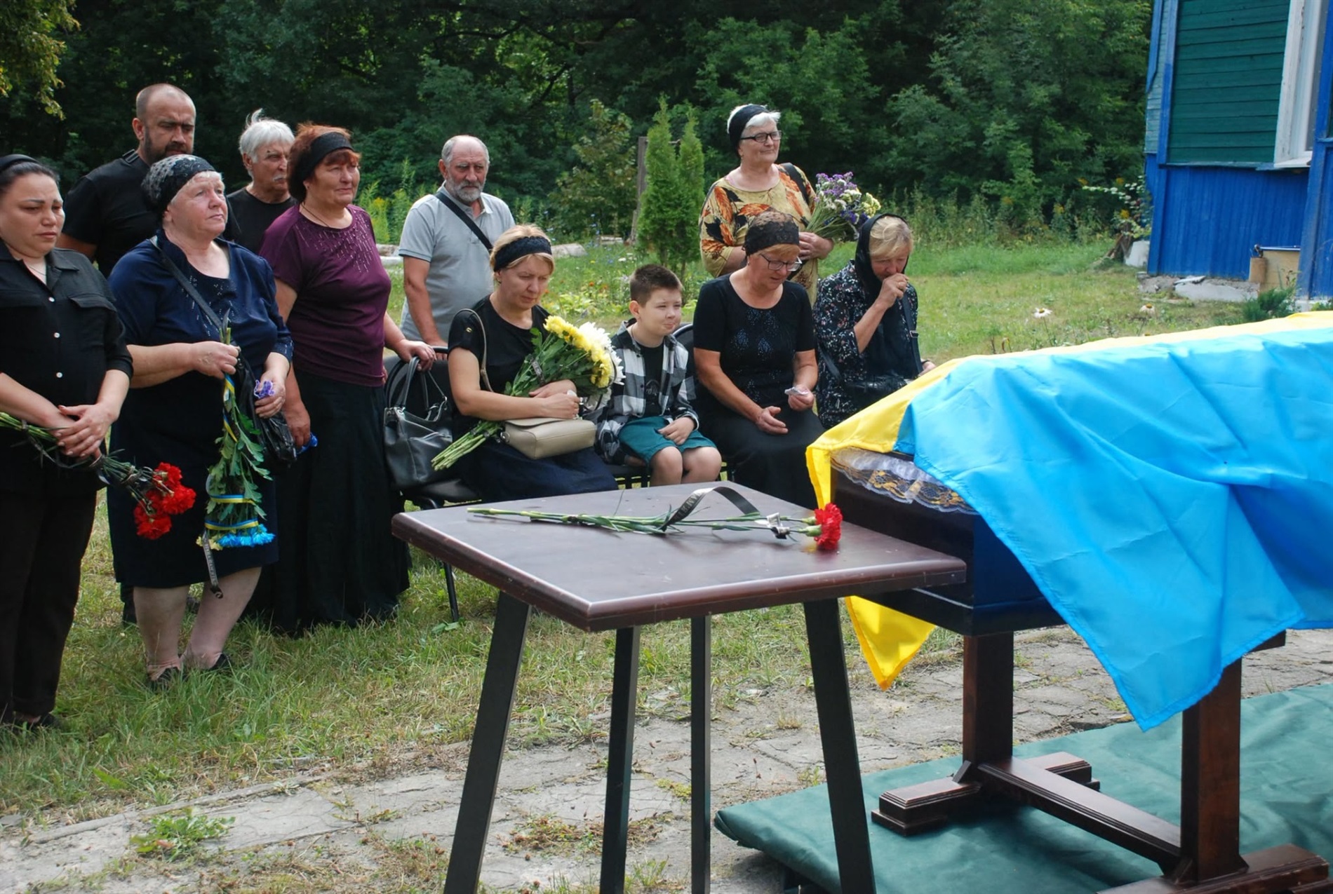У рідній Гамаліїївці провели в останню путь воїна, який майже рік вважався зниклим безвісти