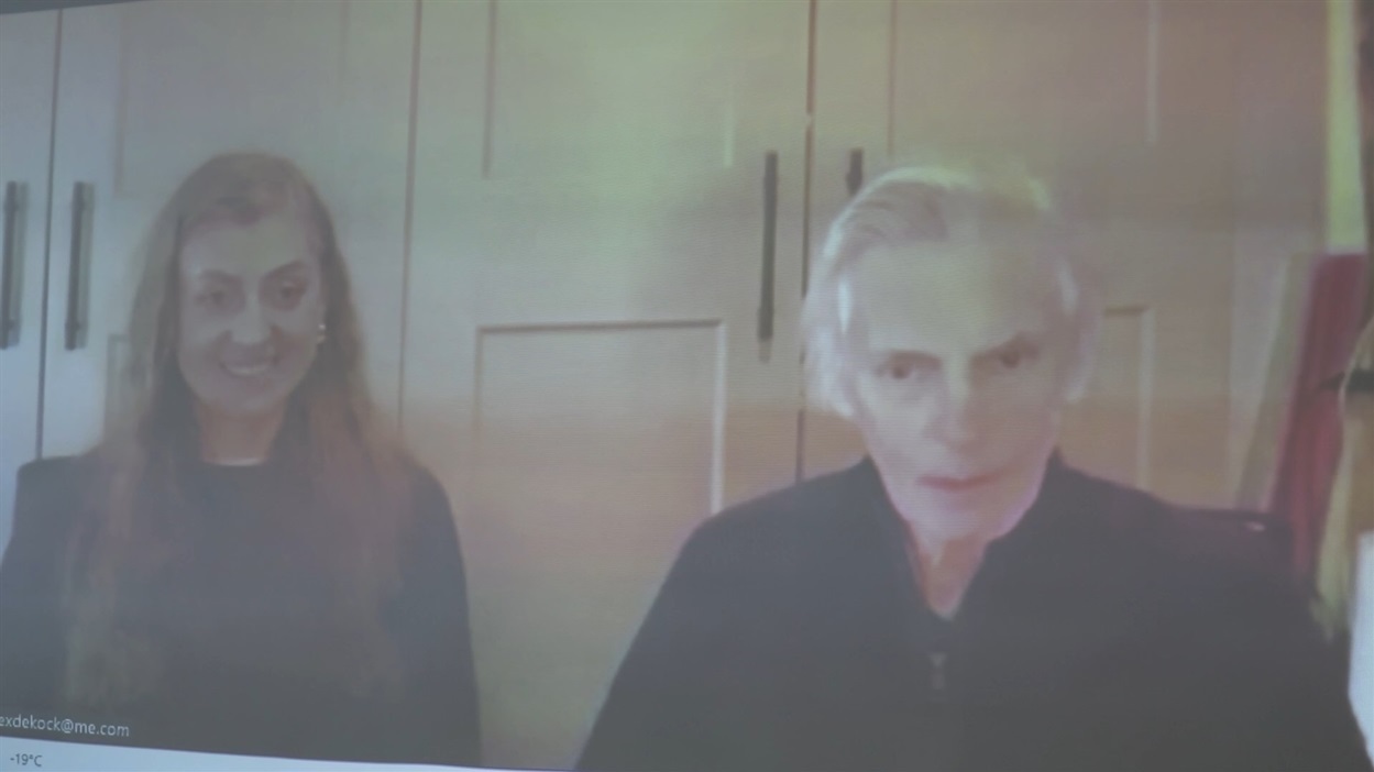 Мобільна освіта в укриттях: Шосткинський коледж отримав технічну допомогу від Алекса де Кокка