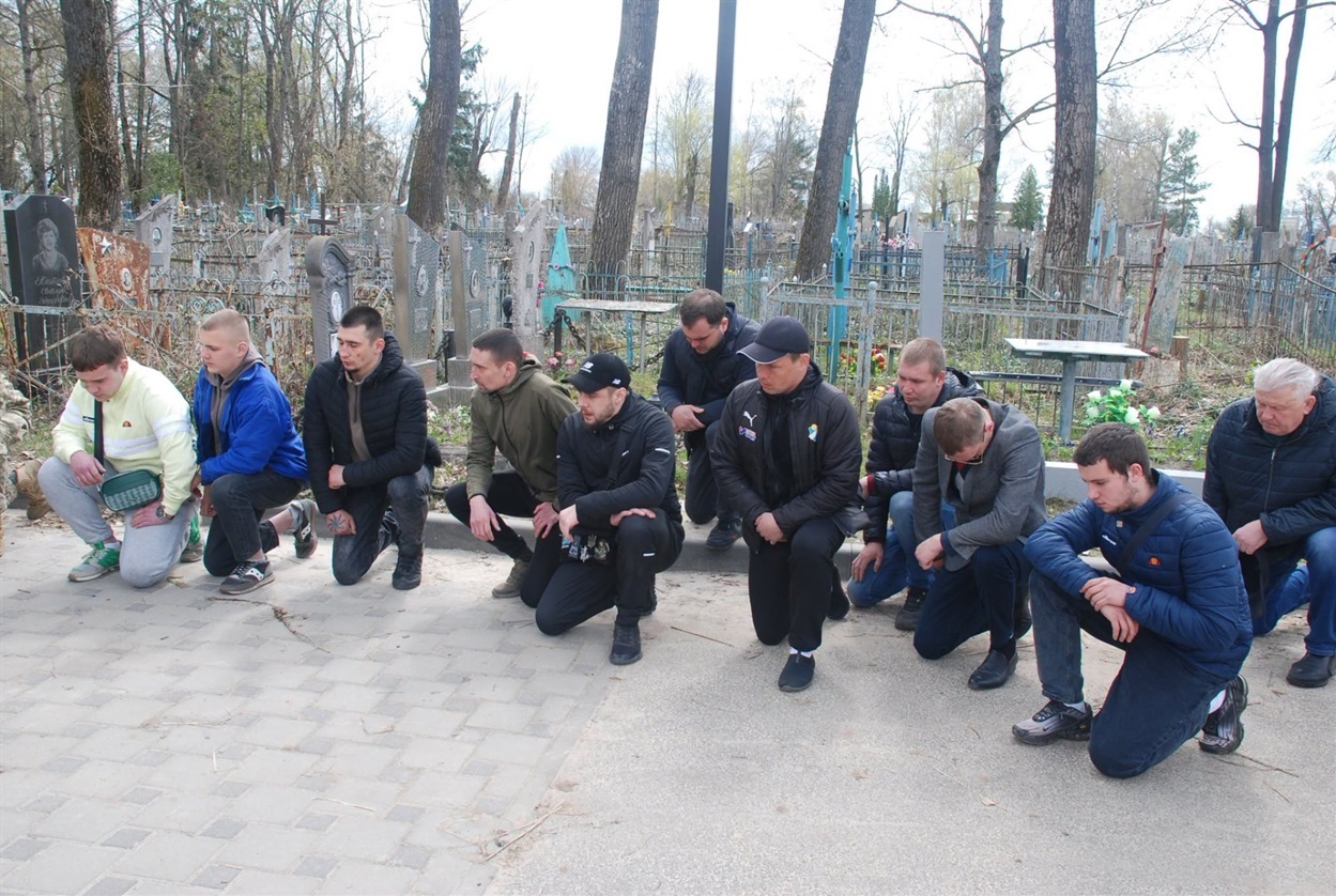 Служив у складі роти «Шквал», мав позивний «АКАБ»: у Шостці попрощалися із захисником